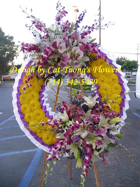 Cat Tuong Flowers Orange County Santa Ana Funeral Arrangement Wreath