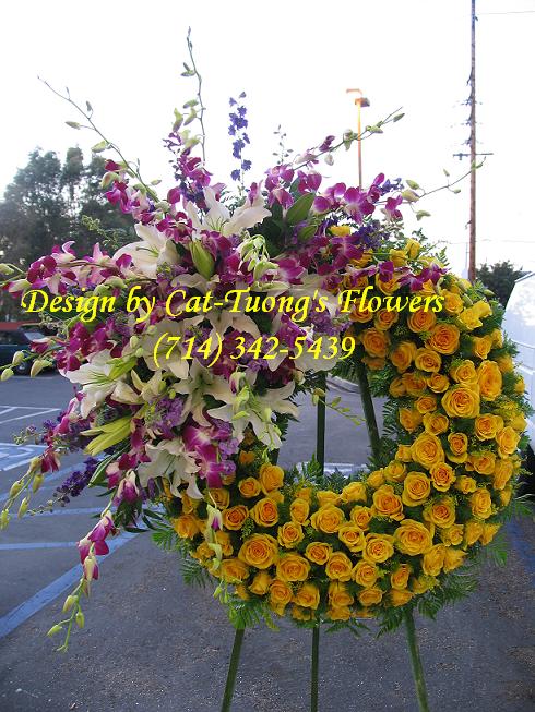 Cat Tuong Flowers Orange County Santa Ana Funeral Arrangement Wreath