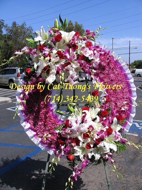 Cat Tuong Flowers Orange County Santa Ana Funeral Arrangement Wreath