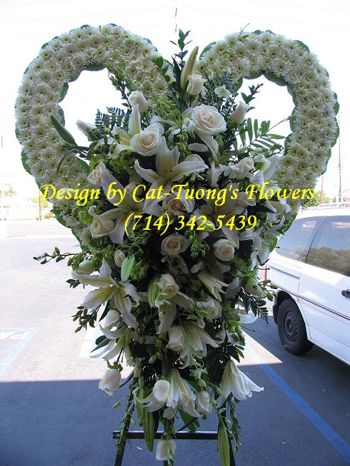 Cat Tuong Flowers Orange County Santa Ana Funeral Arrangement Heart