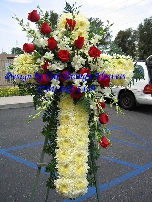 Cat Tuong Flowers Orange County Santa Ana Funeral Arrangement Cross