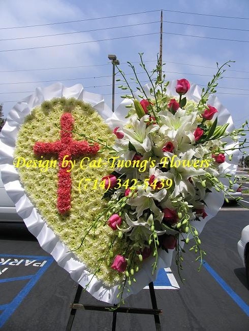 Cat Tuong Flowers Orange County Santa Ana Funeral Arrangement Cross