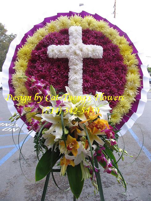 Cat Tuong Flowers Orange County Santa Ana Funeral Arrangement Wreath