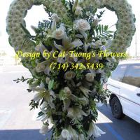 Cat Tuong Flowers Orange County Santa Ana Funeral Arrangement Heart